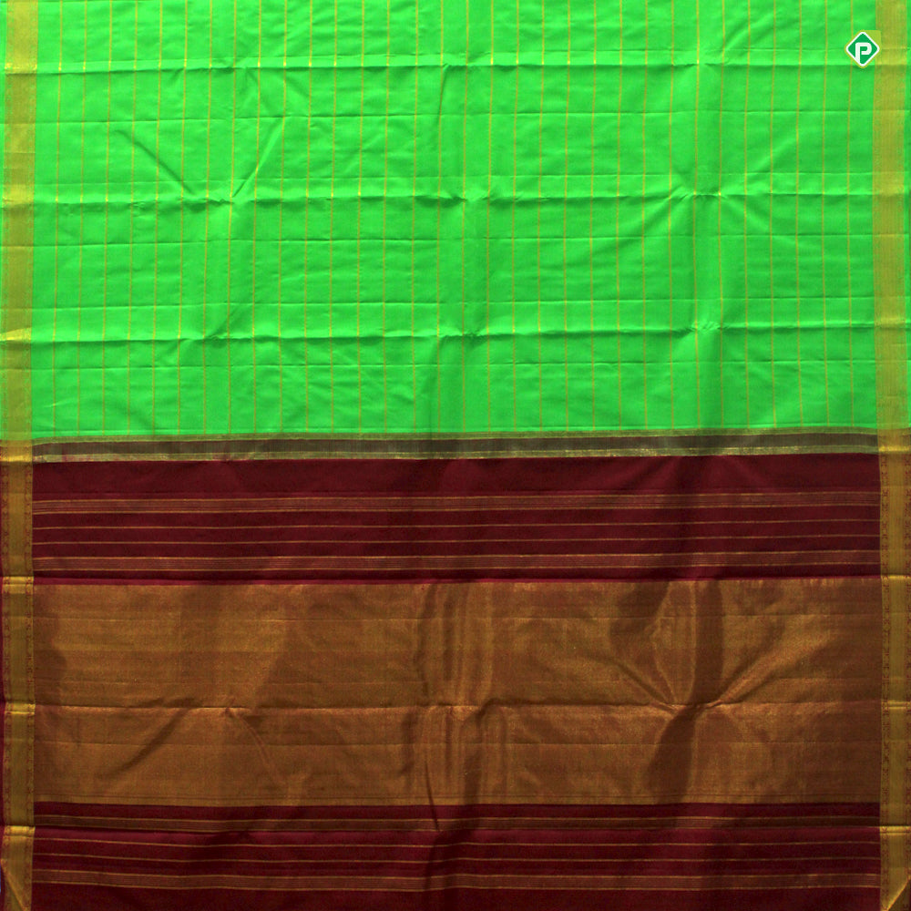 Kelly Green Colour Veldhari Lines Traditional Silks Saree