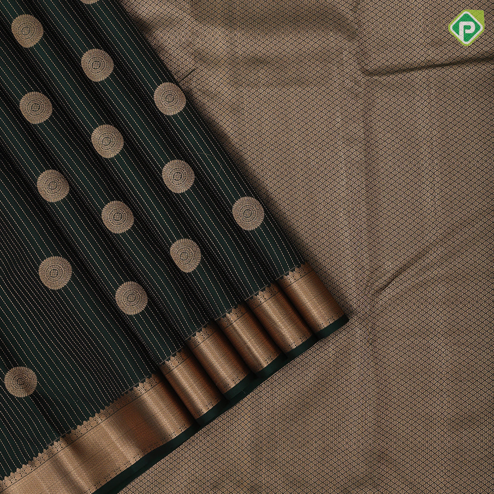 Bottle Green Gold Zari Vairaoosi Lines Chagara Design Self Colour Ruthracham Mayilkan Border Design Traditional Silk Saree