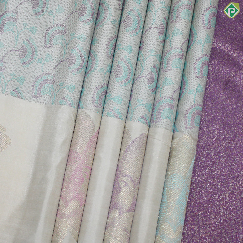 Sandal Wood Floral Design With Big Flower Motif Border Trendy Silk Saree