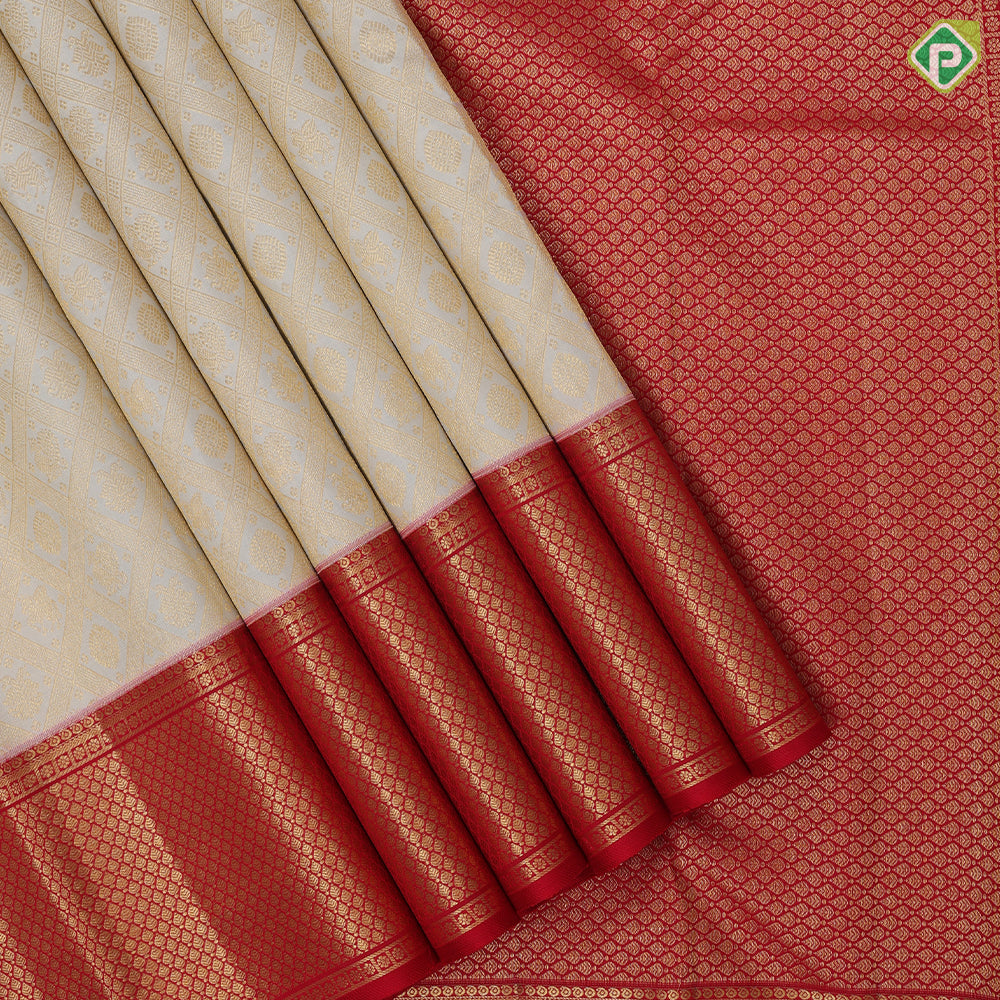 Cream White Gold Zari Peacock Charam Gandaberunda Design Chilly Red Ruthracham Leaf Border Design Wedding Silk Saree