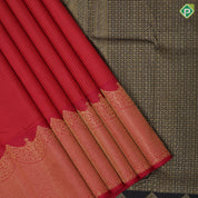 Red Colour Thread Vairaoosi Checks Design Self Colour Gold Zari Mayilkan Border Design Traditional Silk Saree