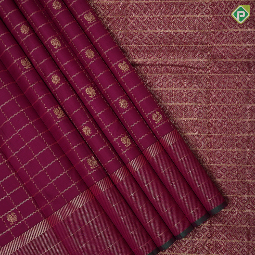 Purple pink gold zari solid check annam chakram butta self gold zari tissue green edge border traditional silk saree
