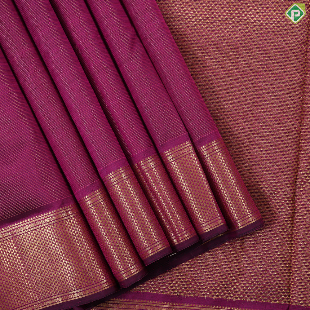 Rani pink small gold zari vairaoosi lines design self gold zari mayikan border Madisar 9 yards silk saree
