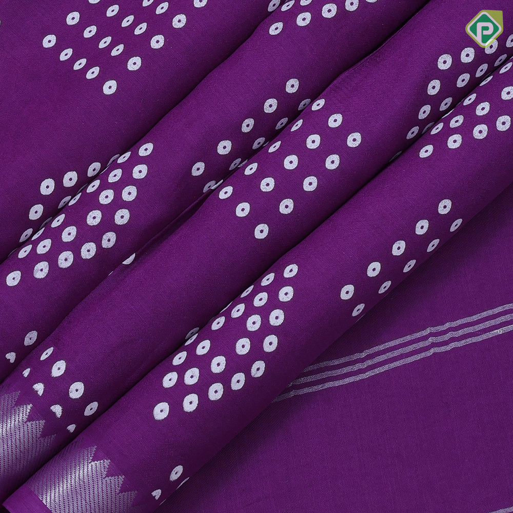 Light color base white dots grouped shapes design self silver zari border fancy chiffon sarees