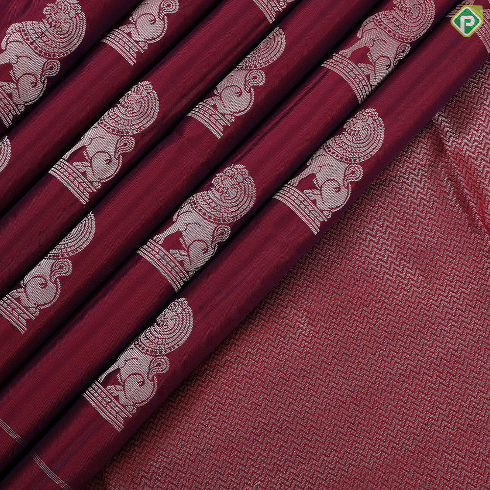 Rani pink silver gold zari yaazhi butta design self silver gold zari double line border soft silk saree