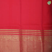 Half white gold zari vairaoosi flower butta design reddish pink gold zari diamond design border pattu paavadai lehanka