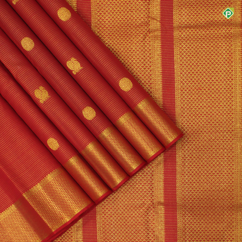 Brick Red Colour Vaira Oosi Lines With Peacock Chakra Motifs Traditional Koorai Silks Saree