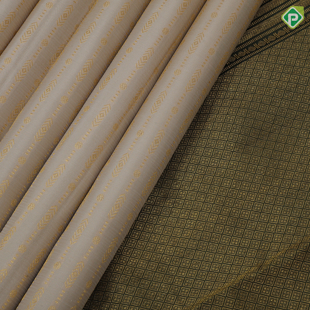 Cream White Gold Zari Arrow Straight Line Design Olive Green Ruthracham Flower Diamond Border Design Traditional Silk Saree