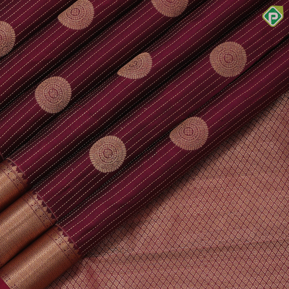 Magenta Gold Zari Vairaoosi Lines Chagara Design Self Colour Ruthracham Mayilkan Border Design Traditional Silk Saree