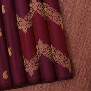 Pink base gold zari grand necklace design without border grand bridal silk saree