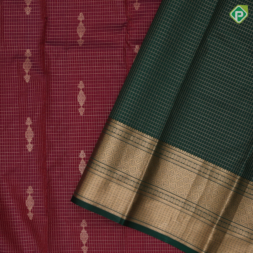 Marron Gold Zari Vairaoosi Checks Jumki Design Self Colour Mayilkan Ruthracham Border Design Traditional Silk Saree