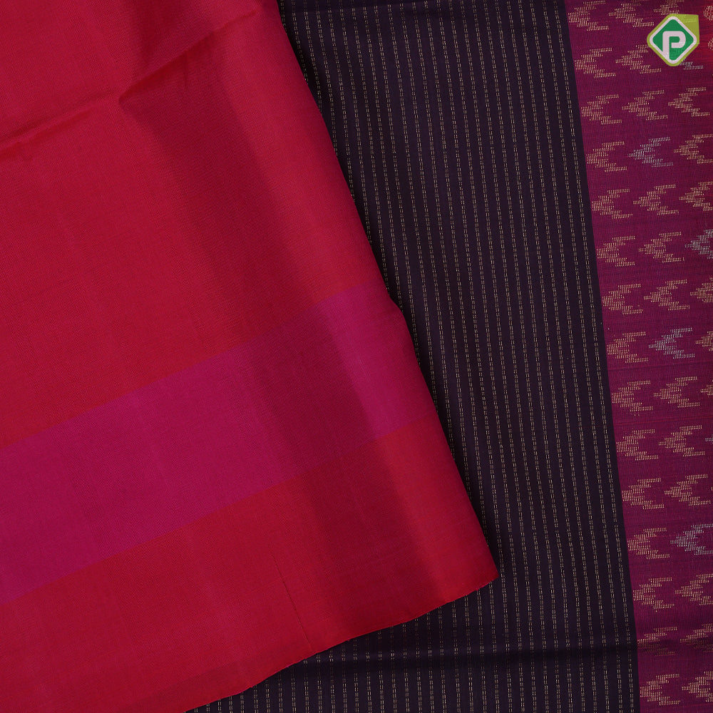 Purple Colour Gold Zari Vairaoosi Lines Design Rani Pink Temple Ruthracham Border Design Soft Silk Saree