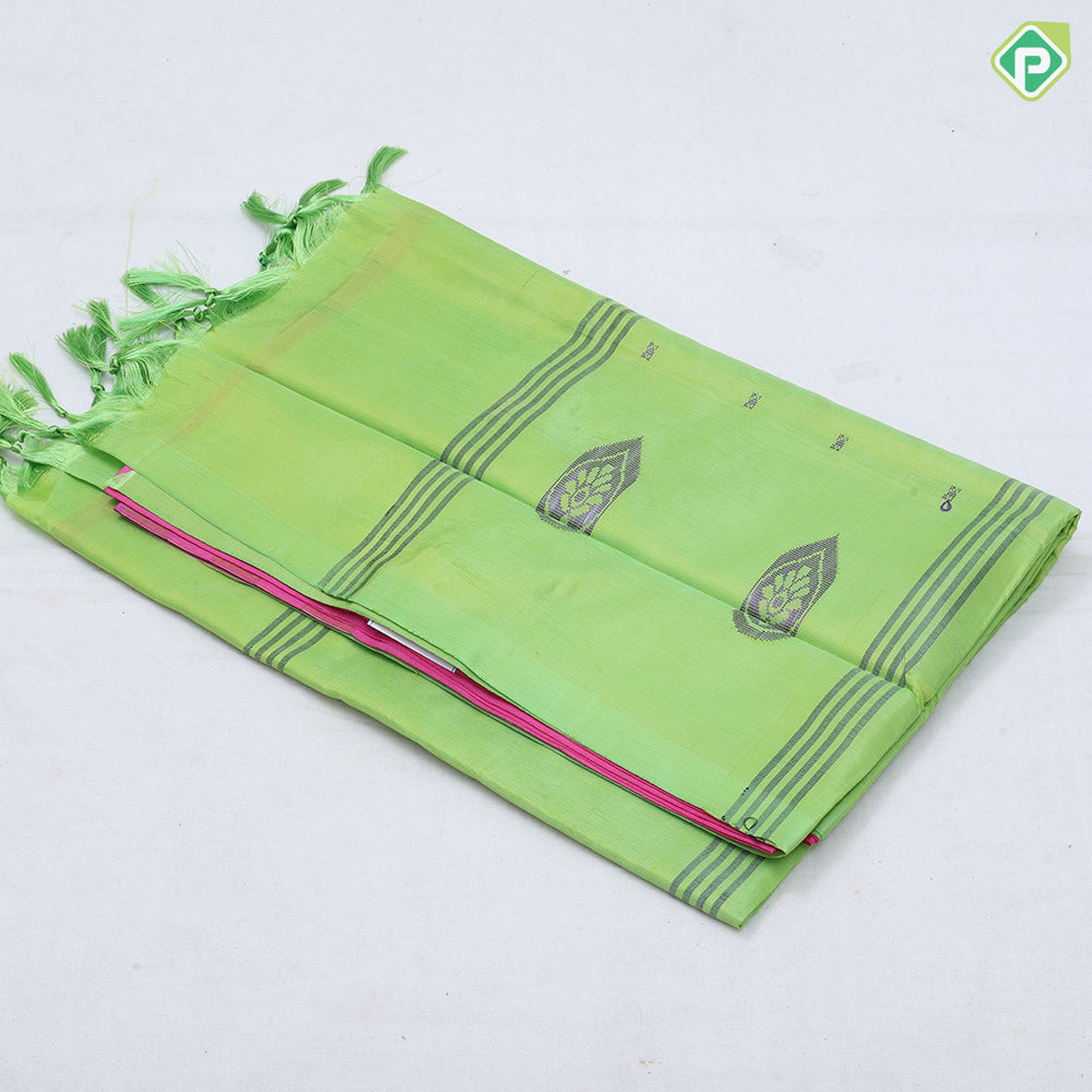 pastel color body dark color pallu concept soft fancy banana pith hot silk saree