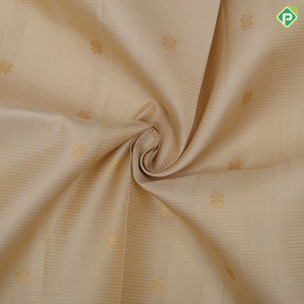 Half white gold zari vairaoosi flower butta design reddish pink gold zari diamond design border pattu paavadai lehanka