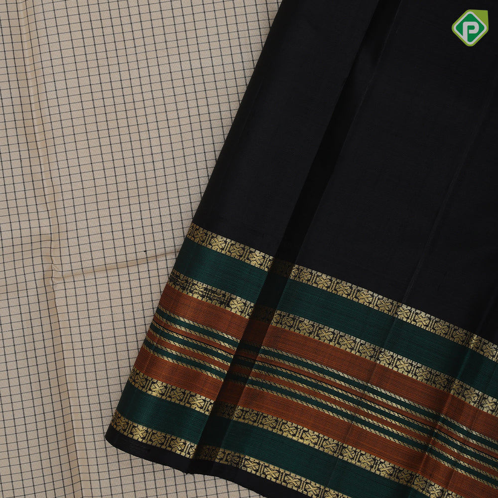 Cream White Thread Checked Design Block Colour Ruthracham Vairaoosi Lines Border Design Traditional Silk Saree