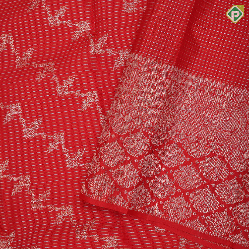 Chilly Red Gold Zari Vairaoosi Floral Design Self Colour Peacock Ruchracham Border Design Traditional Silk Saree