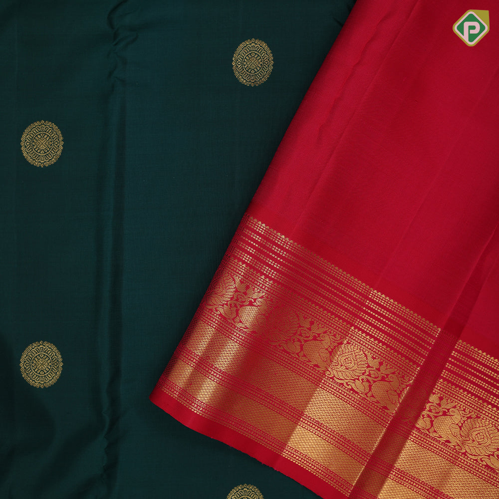 Dark green gold zari chakkaram butta design rani red gold zari annam butta line border traditional retro silk saree