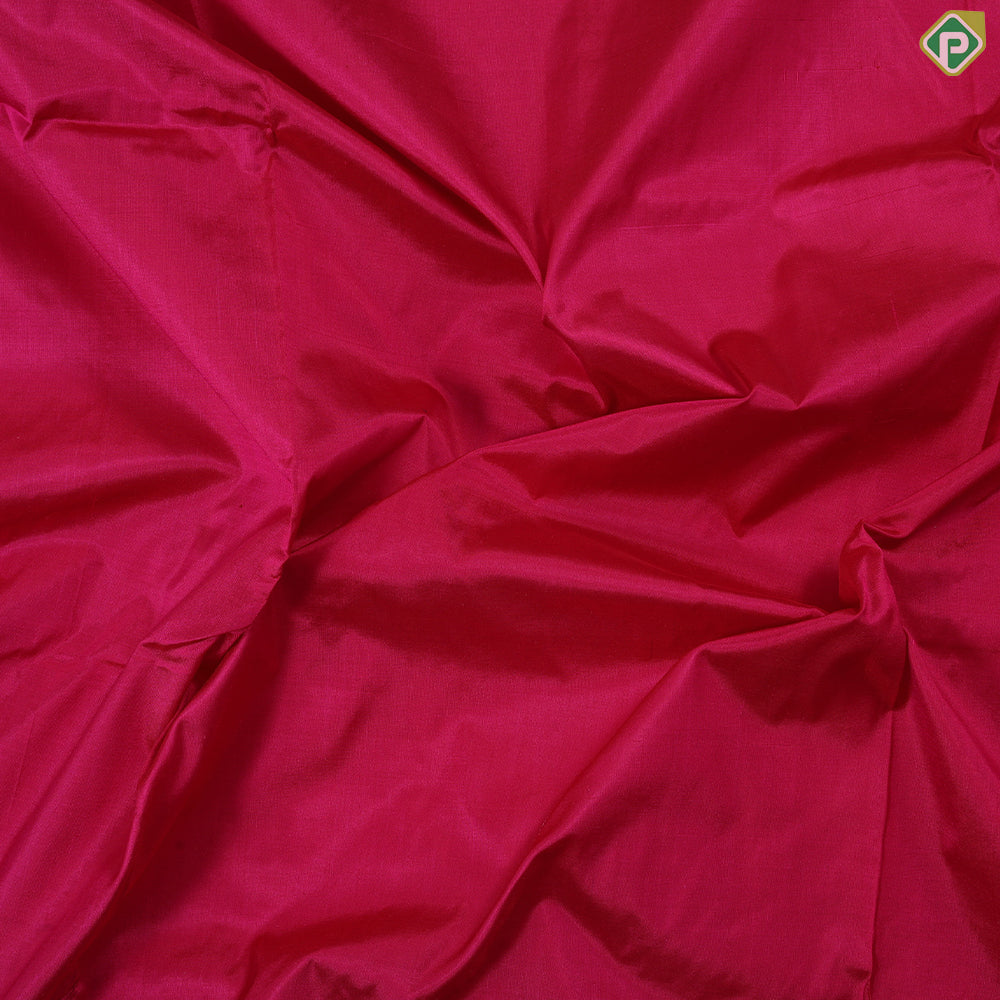 Reddish pink plain weaved design contrast green gold zari double peacock butta temple border madisar 11 yards silk saree