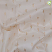 Cream White Gold Zari Flower Motif Red Colour Paithani Border Design Traditional Silk Saree