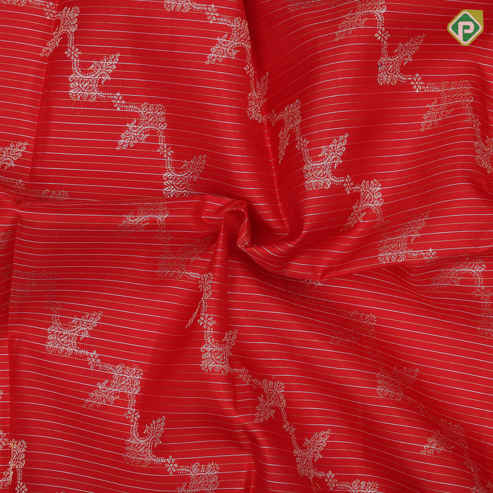 Chilly Red Gold Zari Vairaoosi Floral Design Self Colour Peacock Ruchracham Border Design Traditional Silk Saree