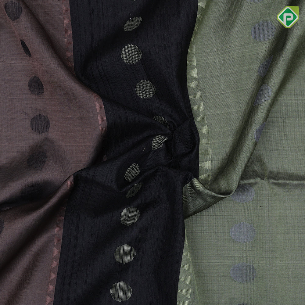 Tri color designed partial lines design borderless color full pallu soft silk saree