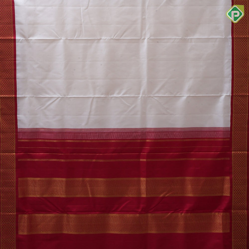 Milk white plain weaved design red gold zari mayikan border madisar 9 yards silk saree