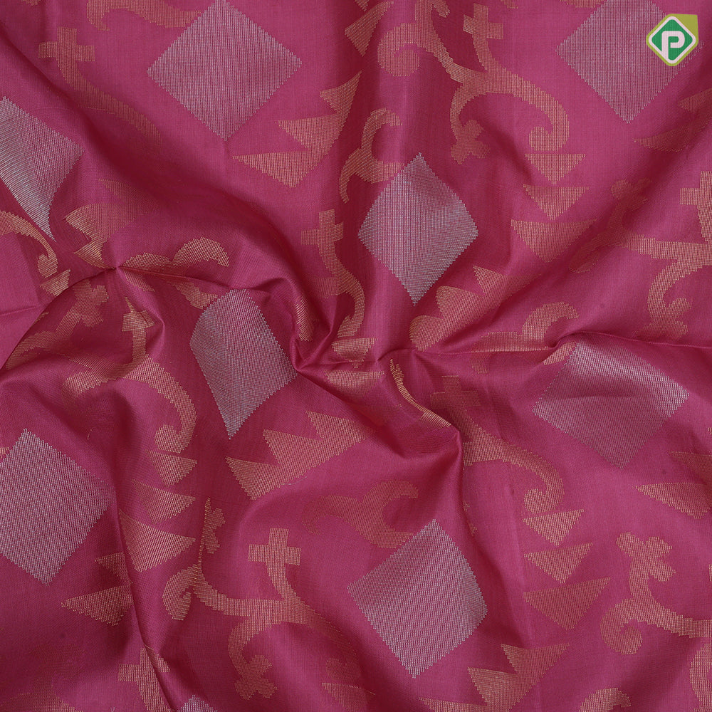 Pinkish orange silver gold zari diamond geometrical design self gold zari lines border soft silk saree