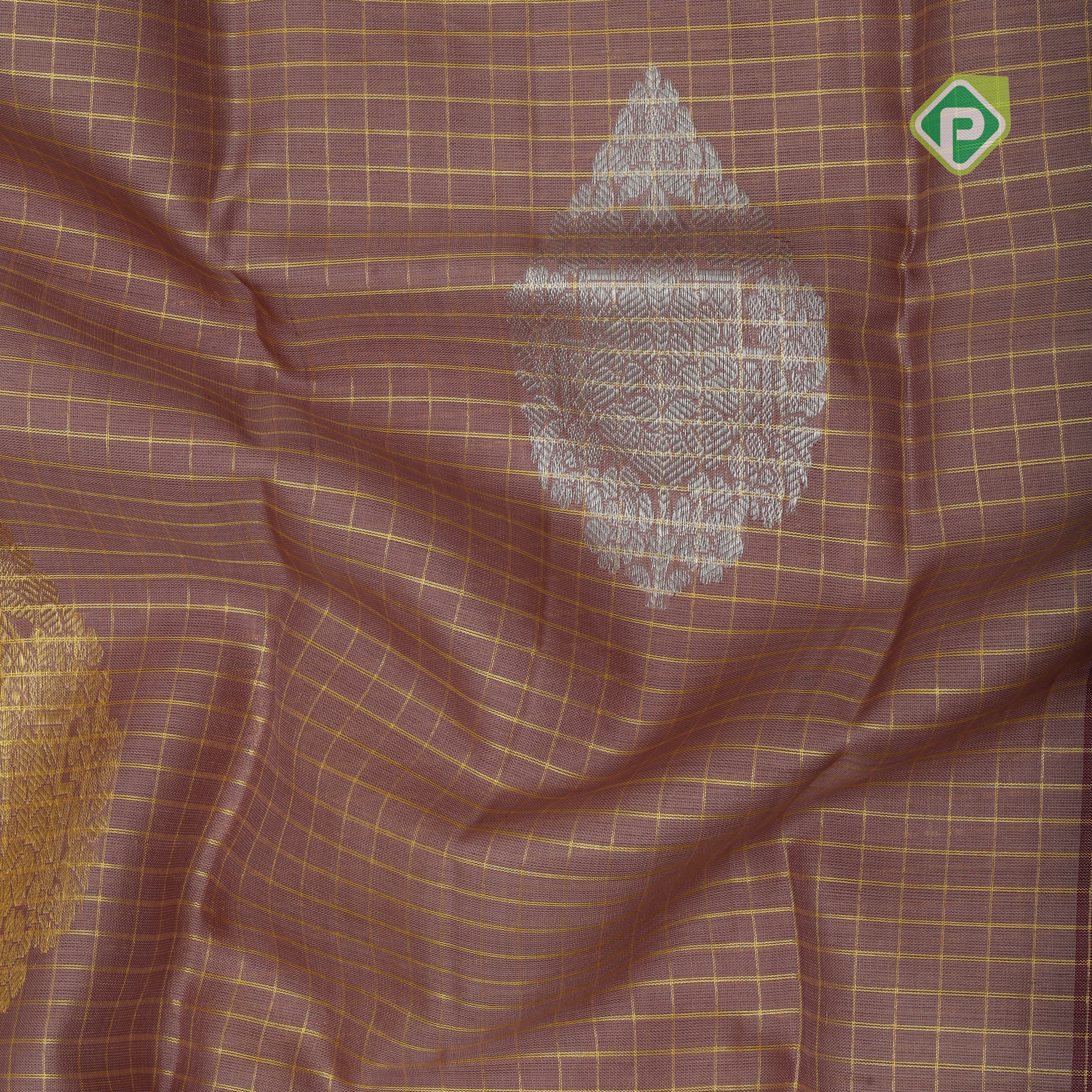 Dark onion gold zari checked mid big thilagam butta maroon gold zari rettapet border retro traditional silk saree