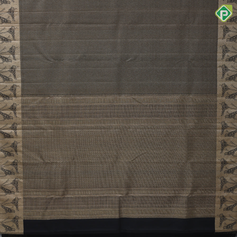 Black Colour Gold Zari Gross Lines Design Self colour Bride Border Design Luxury black saree