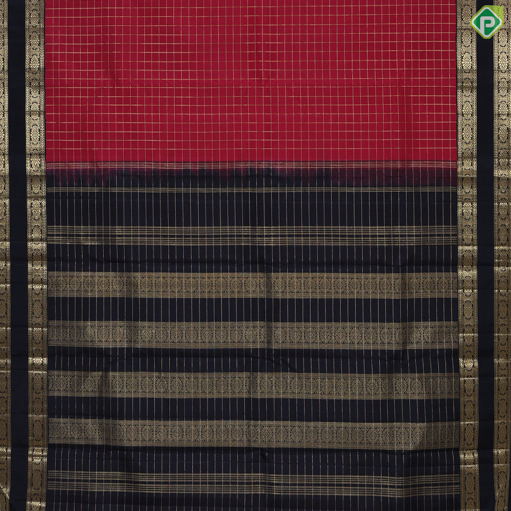 Maroon Red with gold zari checkered(Kattam) Luxury black rettapet border retro traditional silk saree