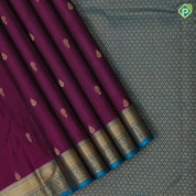 Manthulir Gold Zari Thilagam Flower Butta Design Pink Colour Floral Border Design Pure Mix Silk Saree
