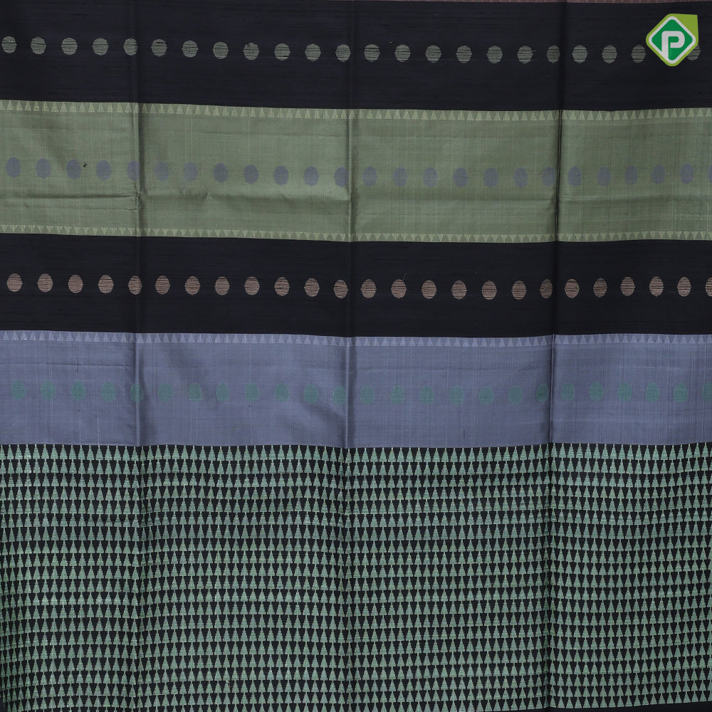 Tri color designed partial lines design borderless color full pallu soft silk saree