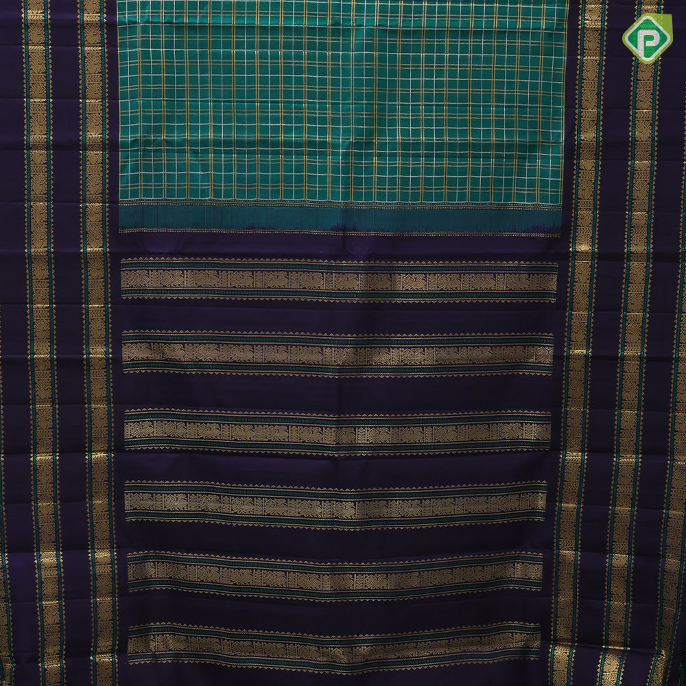 Emarald green silver and gold zari thick zari kattam Indigo blue gold zari with thread work three lines border vintage silk saree
