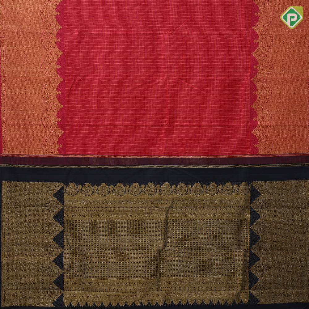 Red Colour Thread Vairaoosi Checks Design Self Colour Gold Zari Mayilkan Border Design Traditional Silk Saree