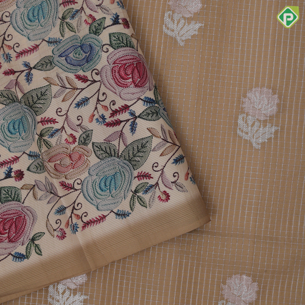 Light Colour Based Vairaoosi Flower Butta Design Border Flower Meena Work Type Fancy Cotton Saree