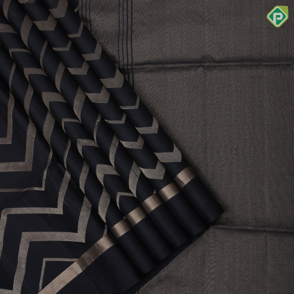 Black silver gold zari zig zag full body design self gold zari dividing plain border soft silk saree