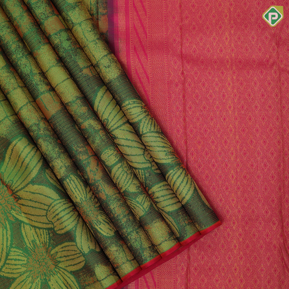 Emarald green gold zari botanical flowers tissue weaving design borderless art effect tissue silk saree