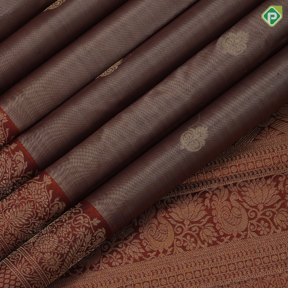 Emarald green gold zari leaf butta motif purple gold zari peacock banaras style design border gift silk saree