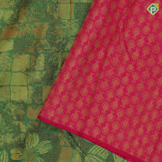 Emarald green gold zari botanical flowers tissue weaving design borderless art effect tissue silk saree