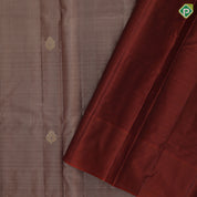 Emarald green gold zari leaf butta motif purple gold zari peacock banaras style design border gift silk saree