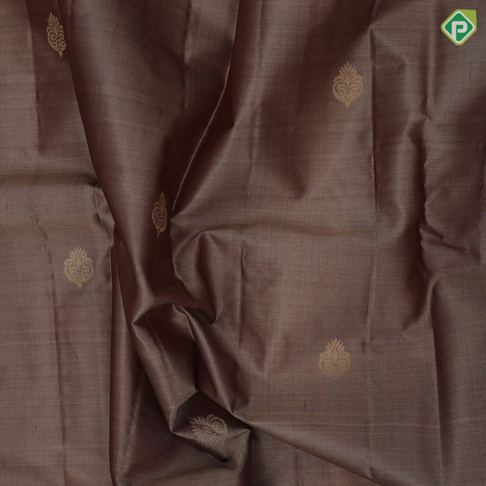 Emarald green gold zari leaf butta motif purple gold zari peacock banaras style design border gift silk saree