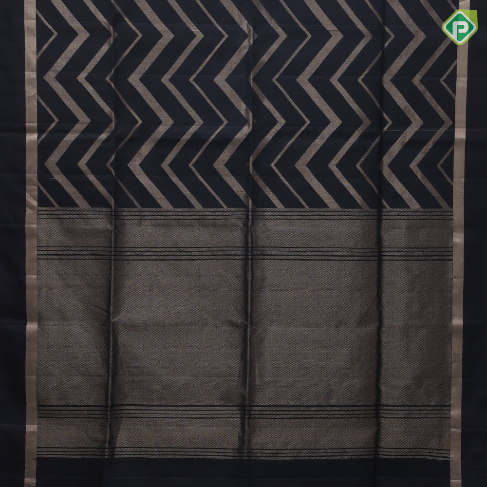 Black silver gold zari zig zag full body design self gold zari dividing plain border soft silk saree