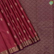 Parrot green gold zari fancy flower butta design peacock green gold zari fancy border gift silk saree