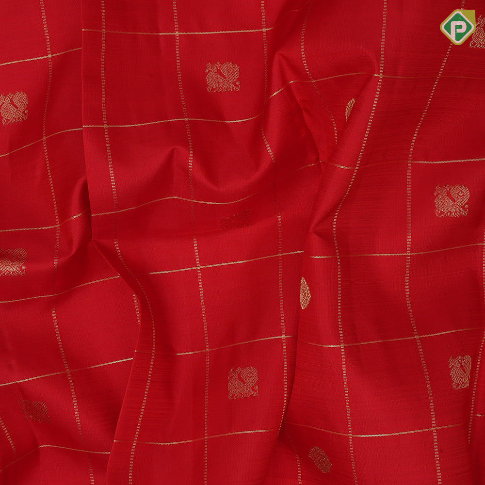 Chilly Red Gold Zari Checked Peacock Chagaram Design Border Less Trending Silk Saree