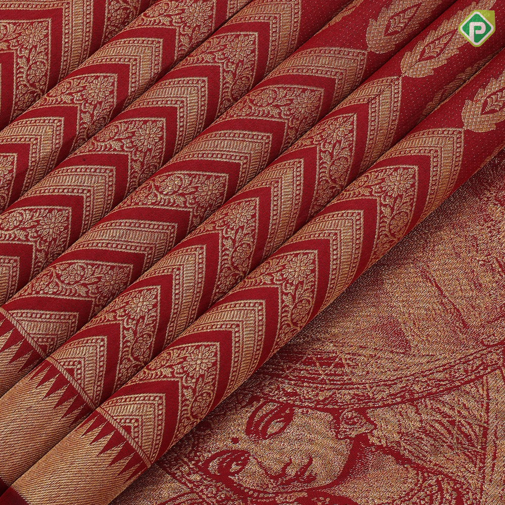 Maroon red gold zari vairaoosi coin butta design self gold zati zig zag temple rack border manamedai pallu concept fusion silk saree