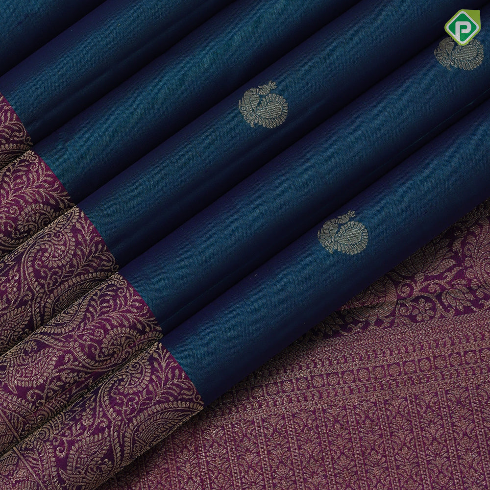 Emarald green gold zari fancy butta motifs contrast red gold zari banaras style border gift silk saree