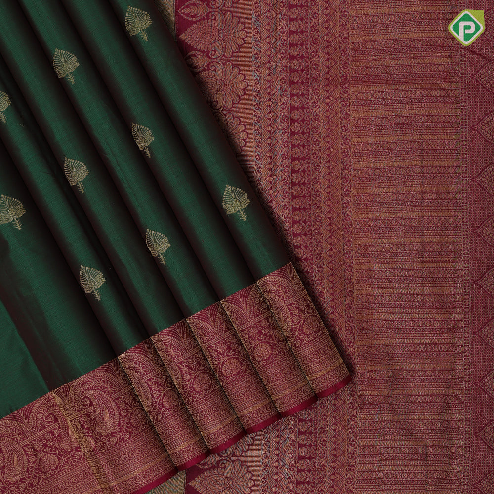Emarald green gold zari leaf butta motif purple gold zari peacock banaras style design border gift silk saree