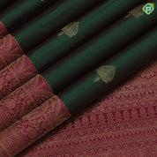 Emarald green gold zari leaf butta motif purple gold zari peacock banaras style design border gift silk saree