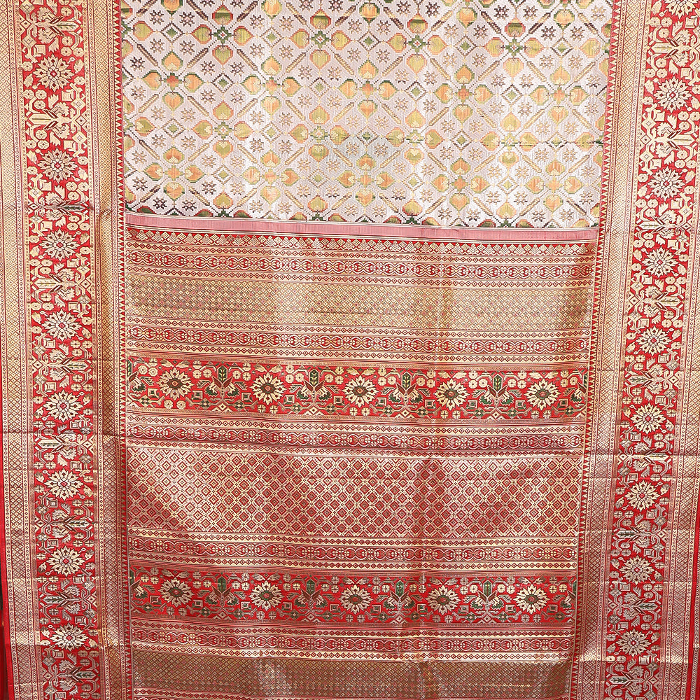 Silver Zari With Gold Zari Pythonic Border Grand Bridal Signature Tissue Silk Saree