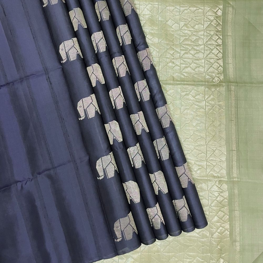Grape Grey Gold Zari Modern Elephant Butta Motifs Design Borderless Soft Silk Saree